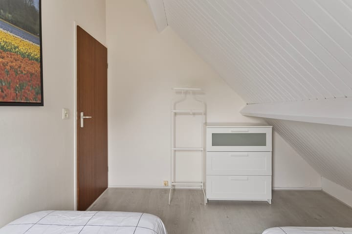 Photo 20 of Muidenweg 37