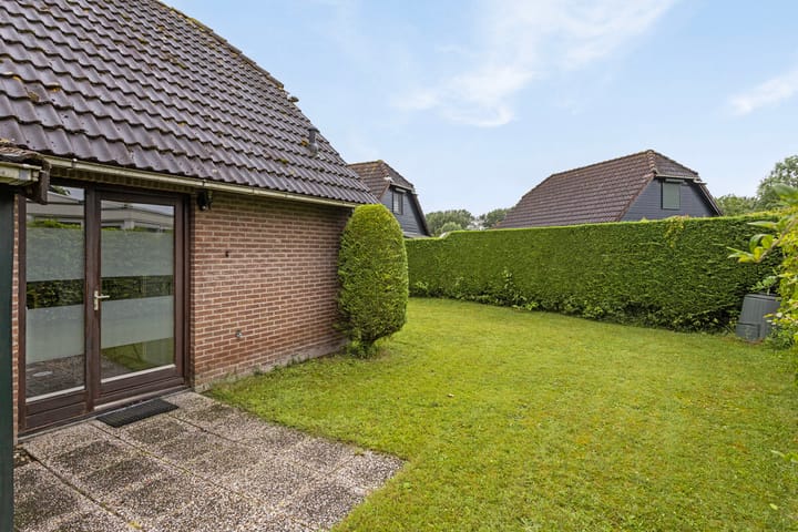 Photo 24 of Muidenweg 37