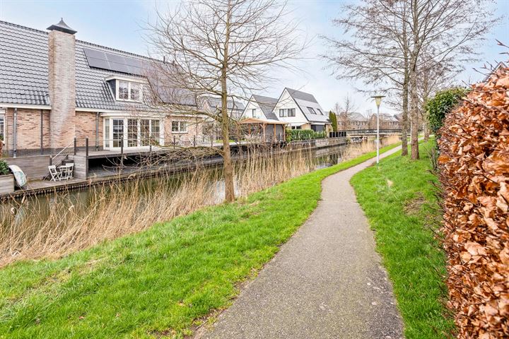 View photo 32 of Lindenhorststraat 48