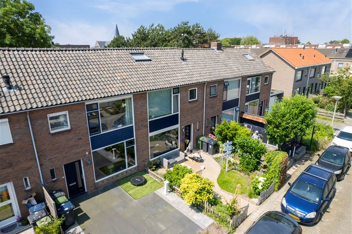 View photo 37 of Johan Hendrik van Kinsbergenstraat 12