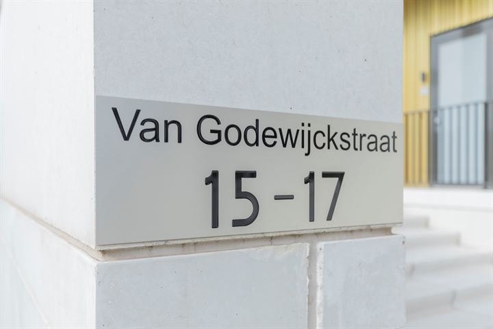 Bekijk foto 26 van Van Godewijckstraat 15-N