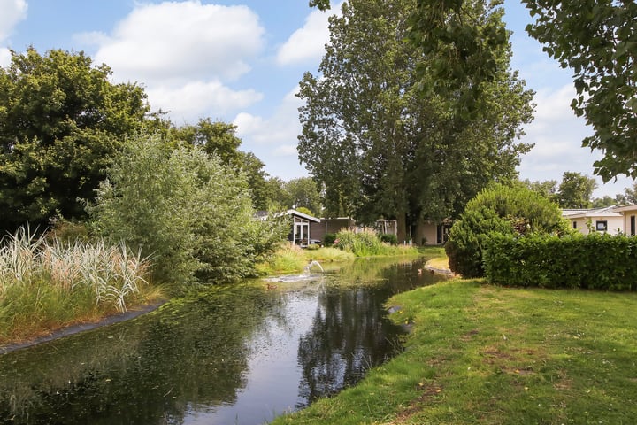 Bekijk foto 2 van Rijksstraatweg 186-318