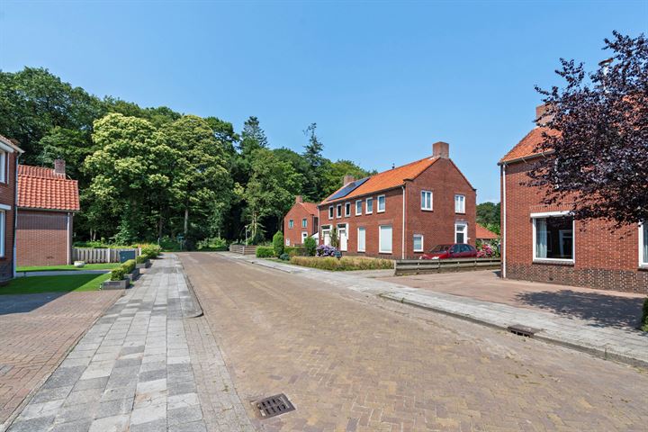 Bekijk foto 4 van De Wijerdstraat 11