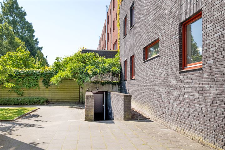 Bekijk foto 31 van Jan Steenstraat 58