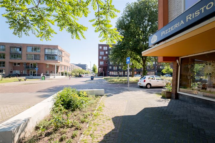 Bekijk foto 44 van Jan Steenstraat 58