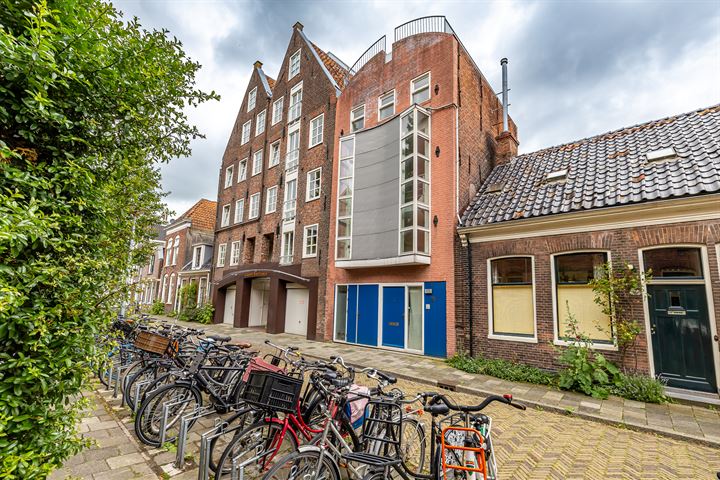 View photo 1 of Zoutstraat 15