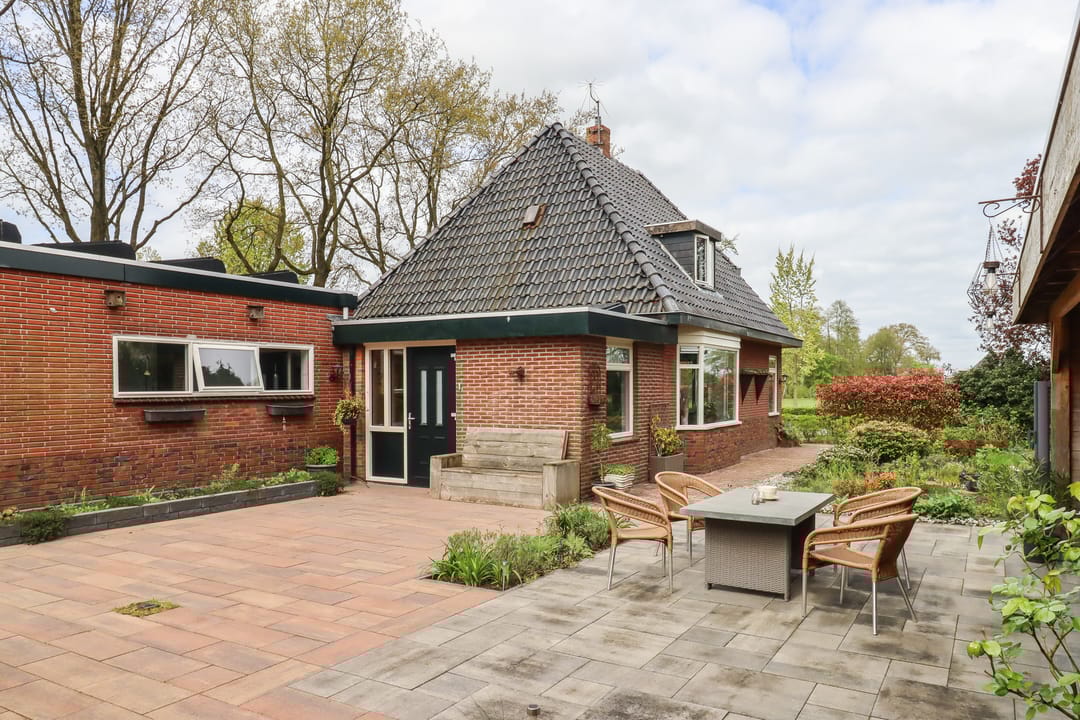 Photo 13 of Kommisjewei 49