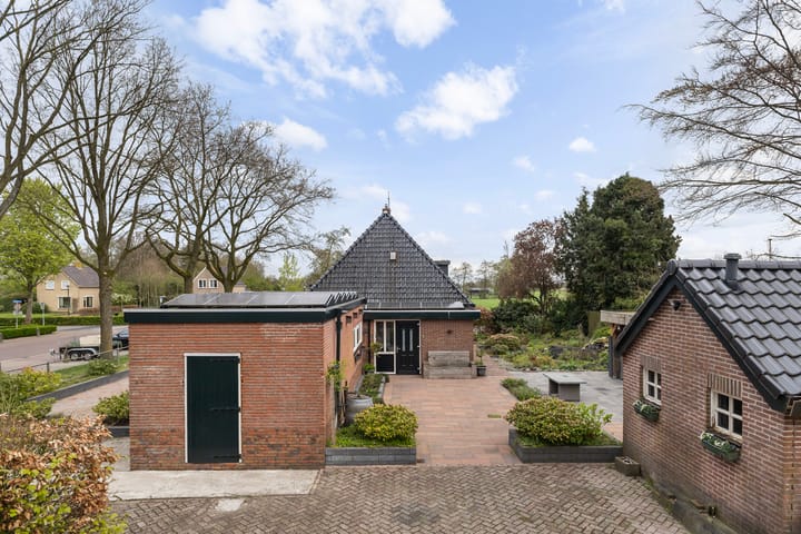 Foto 14 van Kommisjewei 49