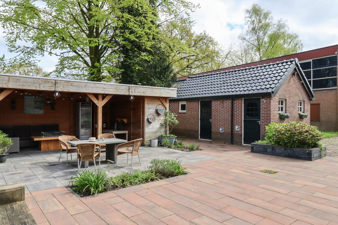 Photo 56 of Kommisjewei 49