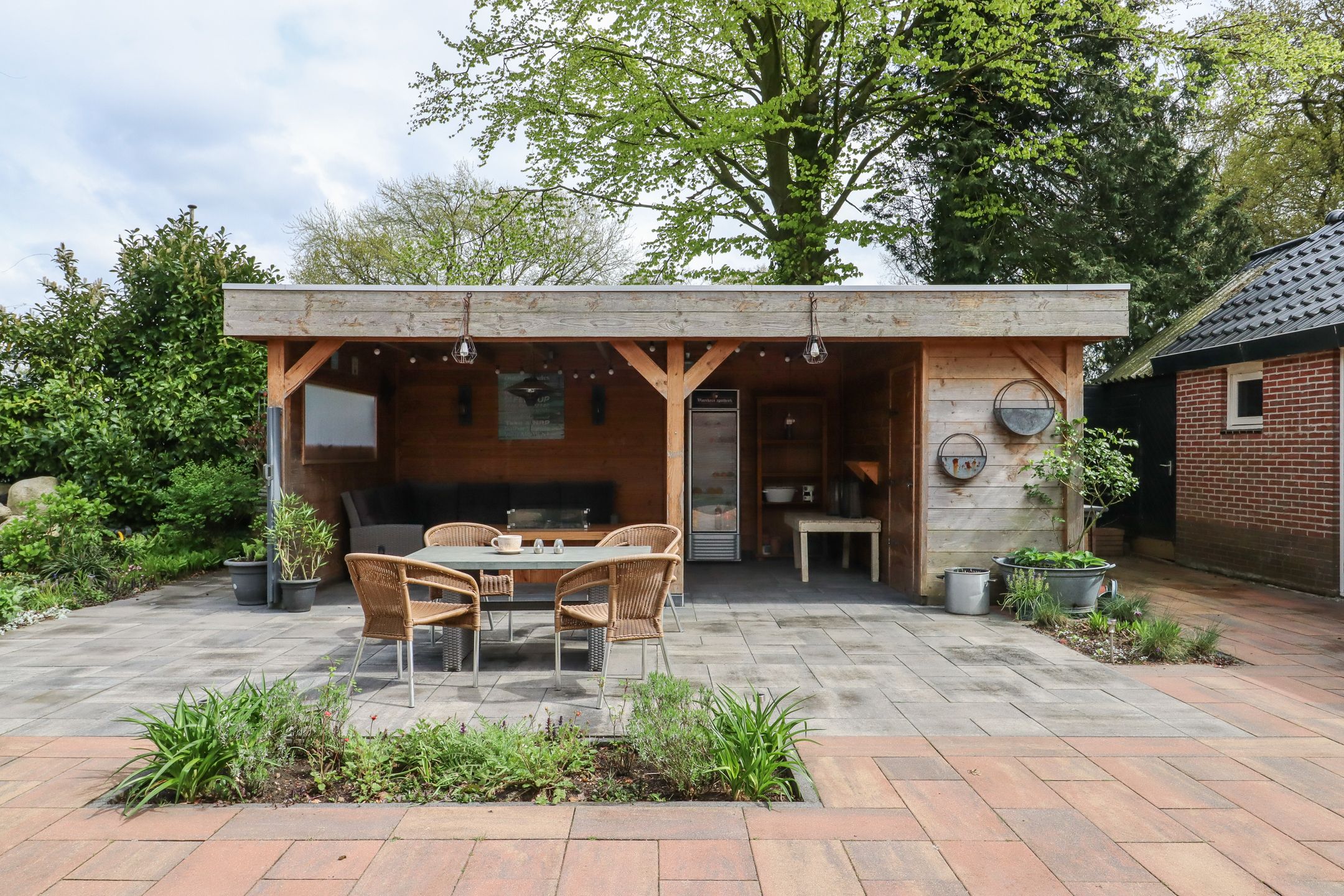 Photo 57 of Kommisjewei 49