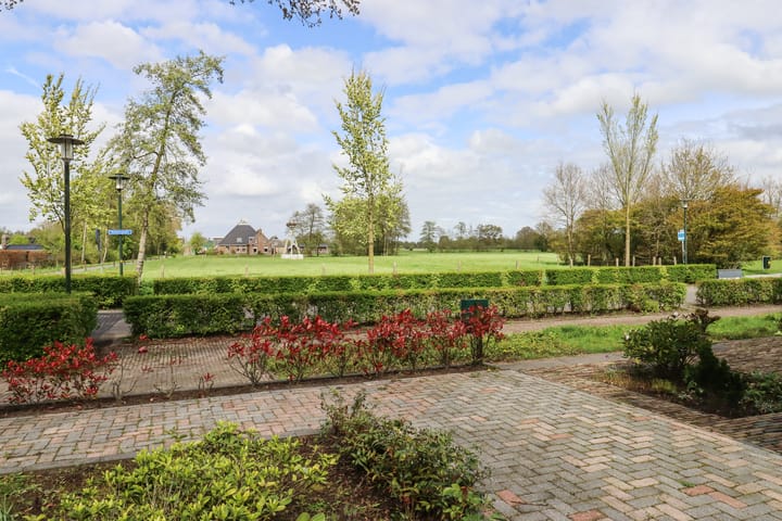 Foto 67 van Kommisjewei 49