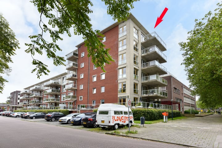 Bekijk foto 1 van Sint Laurentiusstraat 40