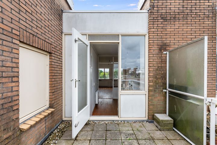 Bekijk foto 17 van Celebesstraat 103-H