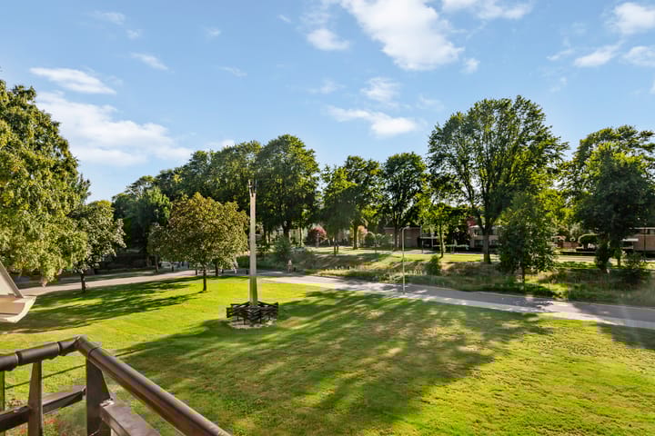 Foto 17 van Bernhardlaan 13