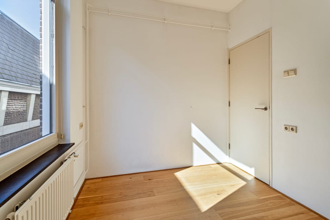 Photo 17 of Langebrug 8-V