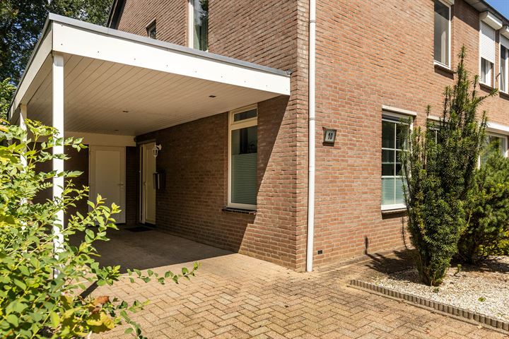 Bekijk foto 10 van Maria van Bourgondiëstraat 10