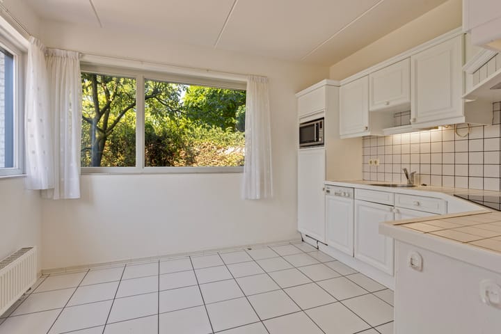 Photo 16 of Eikenlaan 6