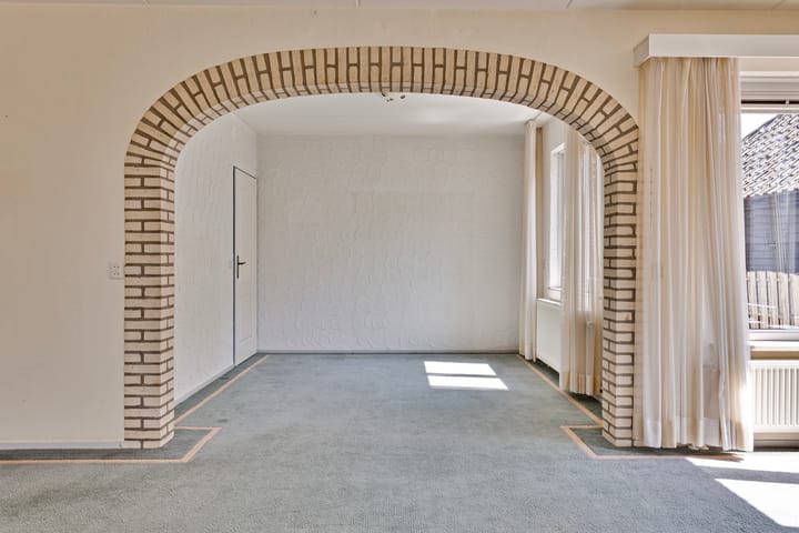 Photo 13 of Eikenlaan 6