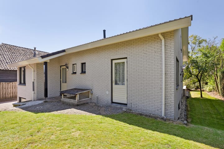 Foto 2 van Eikenlaan 6