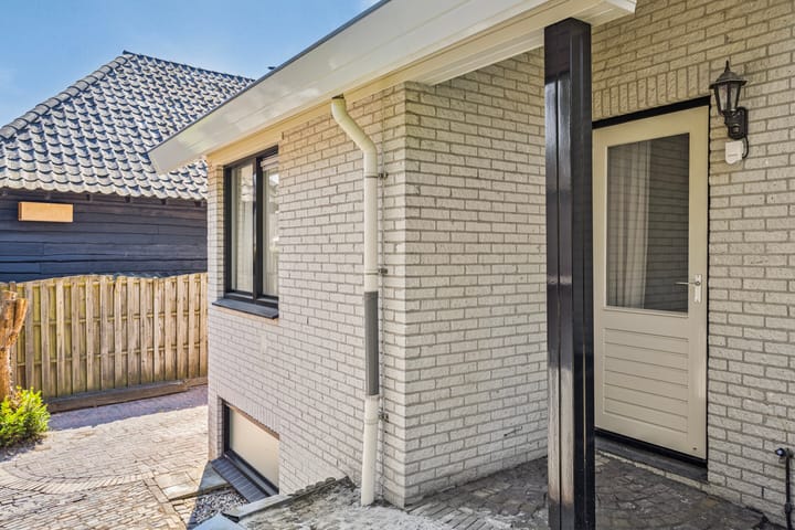 Photo 36 of Eikenlaan 6