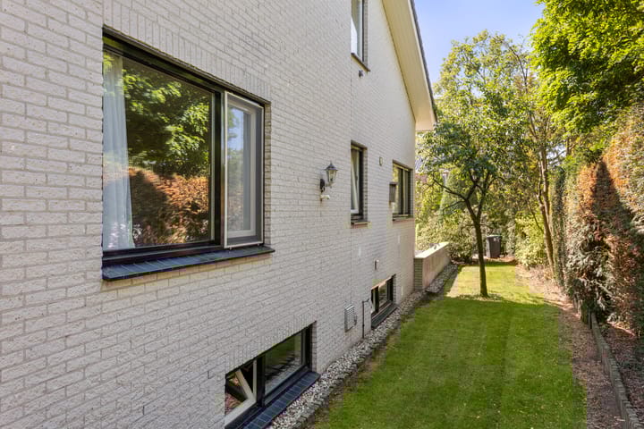 Photo 34 of Eikenlaan 6