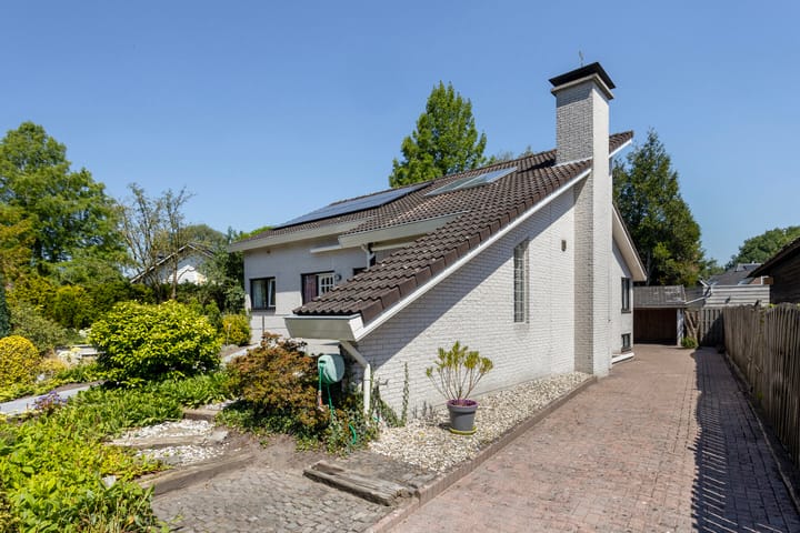 Photo 44 of Eikenlaan 6