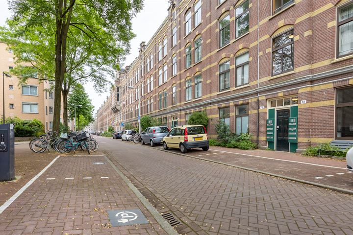 Bekijk foto 21 van Van Reigersbergenstraat 79-2