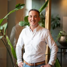 Jesper van Veen - NVM Register Makelaar & Taxateur