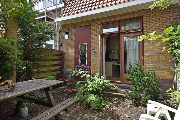 Bekijk foto 12 van Lijsterbesstraat 28