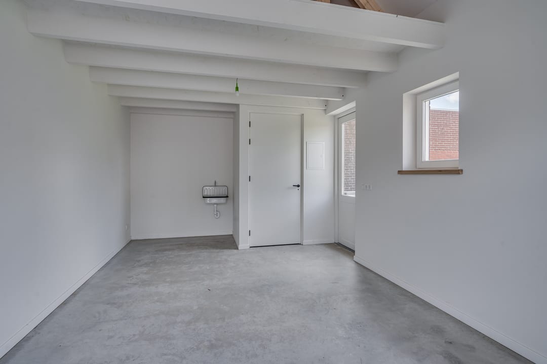 Photo 37 of Koningstraat 3-A