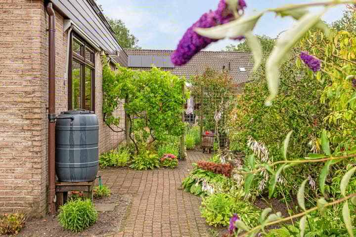 Foto 25 van Abeelstraat 133