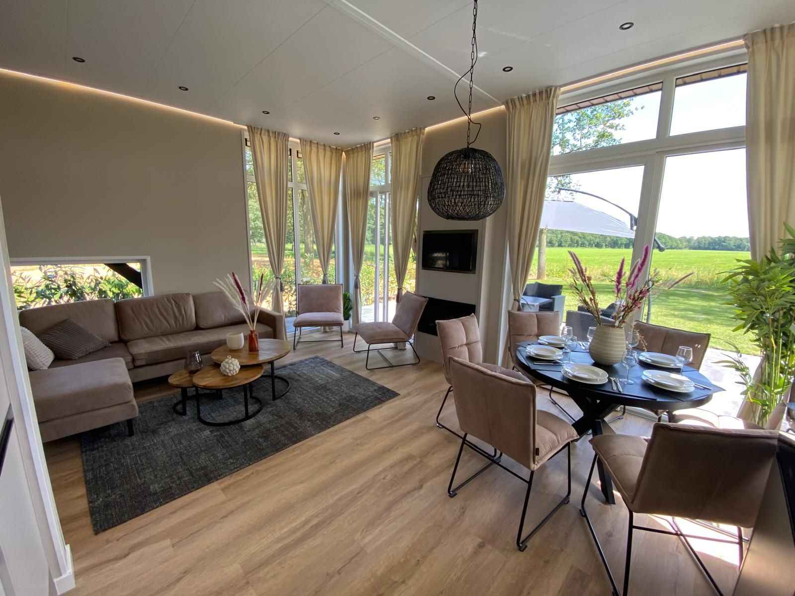 Foto 9 van Vredenseweg 184