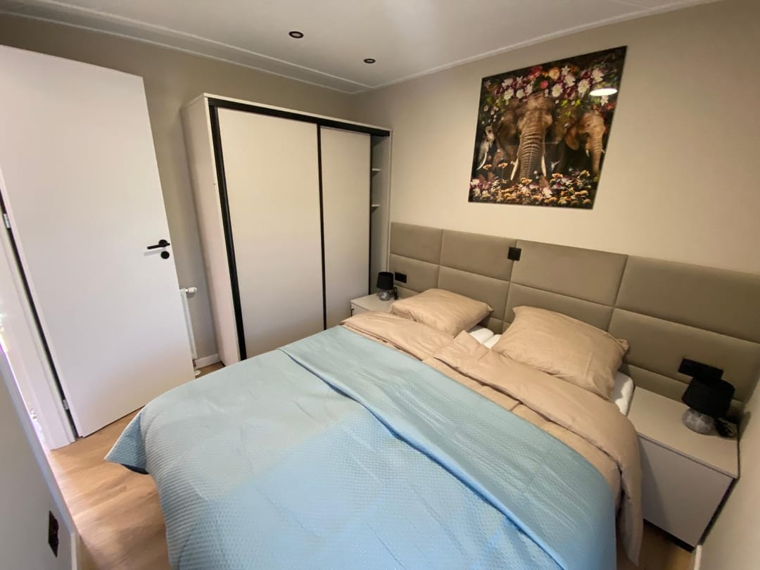 Foto 13 van Vredenseweg 184