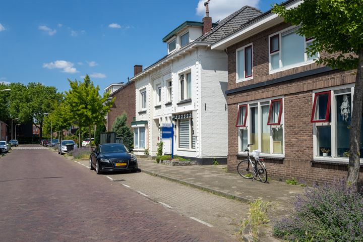 Bekijk foto 44 van Veldkampstraat 28