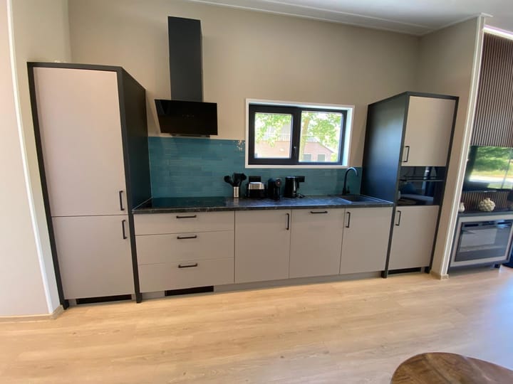 Foto 10 van Vredenseweg 186