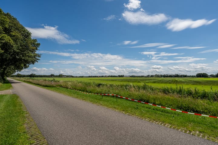 Photo 10 of De Brandt 4