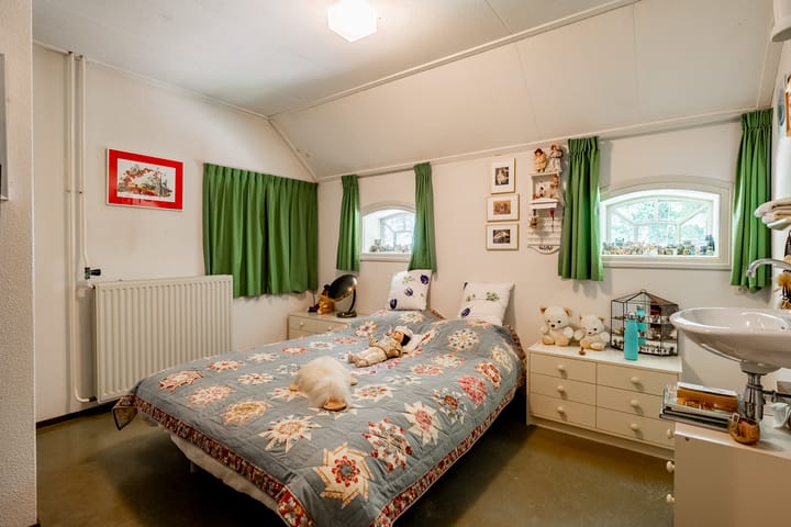 Photo 42 of De Brandt 4