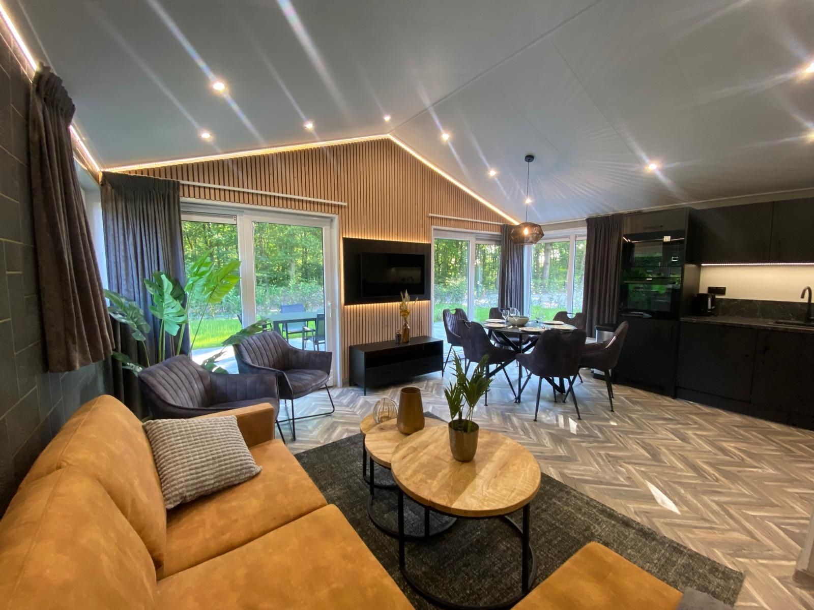 Foto 6 van Vredenseweg 188