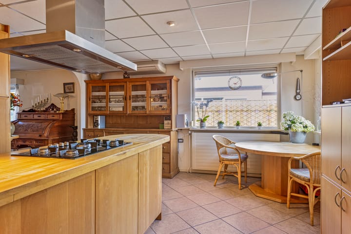 Foto 12 van Irisstraat 53