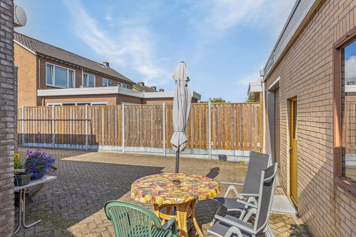 Foto 27 van Irisstraat 53