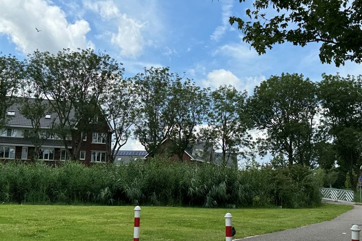 View photo 10 of Planetensingel