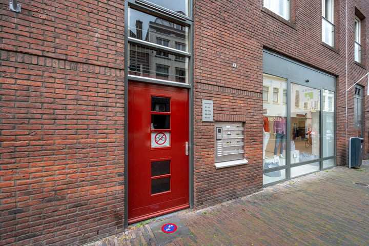 Bekijk foto 5 van Voorstraat 63-B