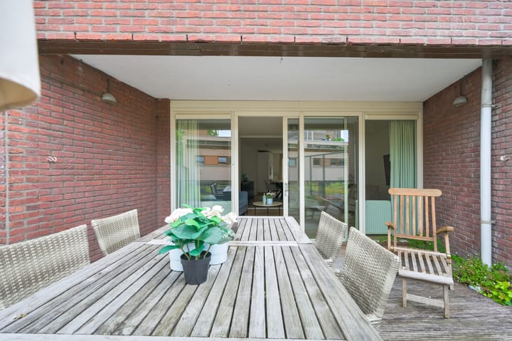 Foto 18 van Voorstraat 63-B