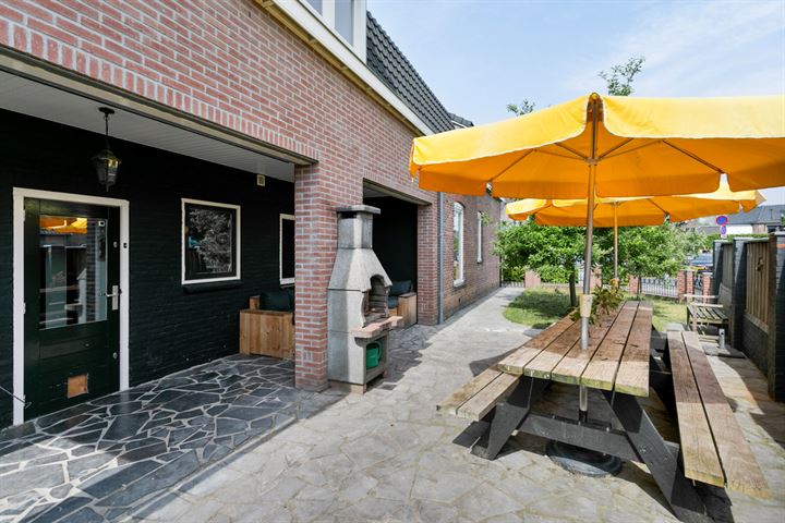 View photo 42 of Ridderstraat 1