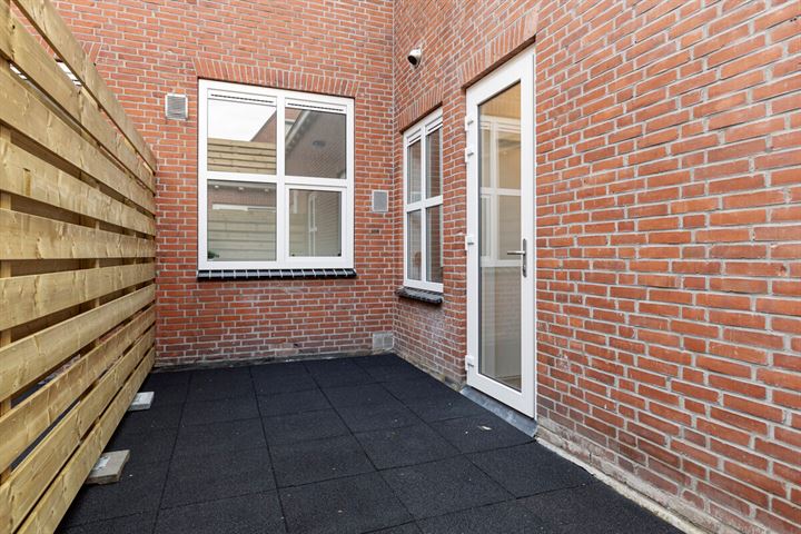 Bekijk foto 15 van Bruine Ruiterstraat 1