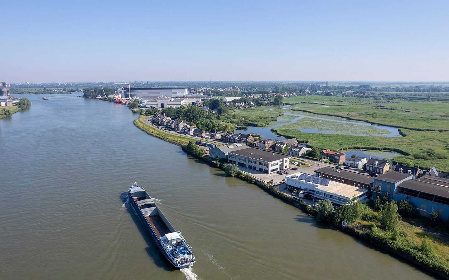 Bekijk foto 1 van West Kinderdijk 122-n