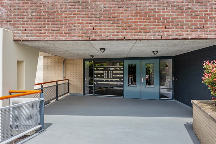 Foto 6 van Bremenstraat 143