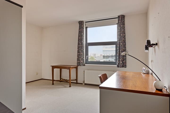 Foto 35 van Bremenstraat 143