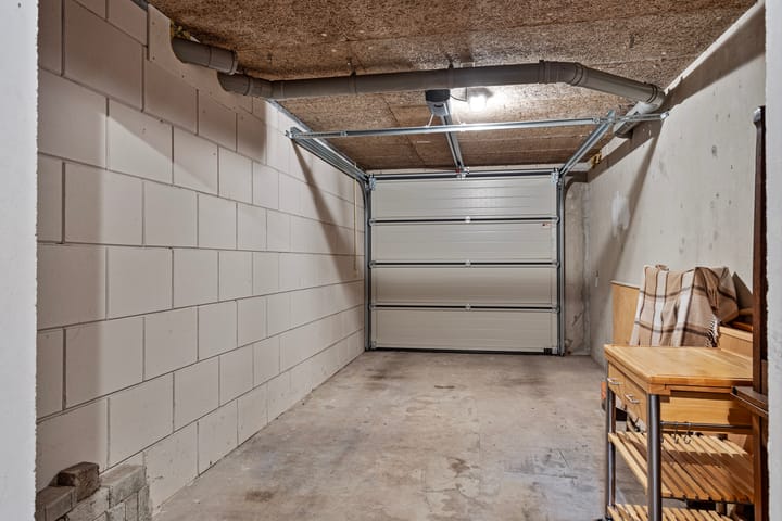 Foto 50 van Bremenstraat 143