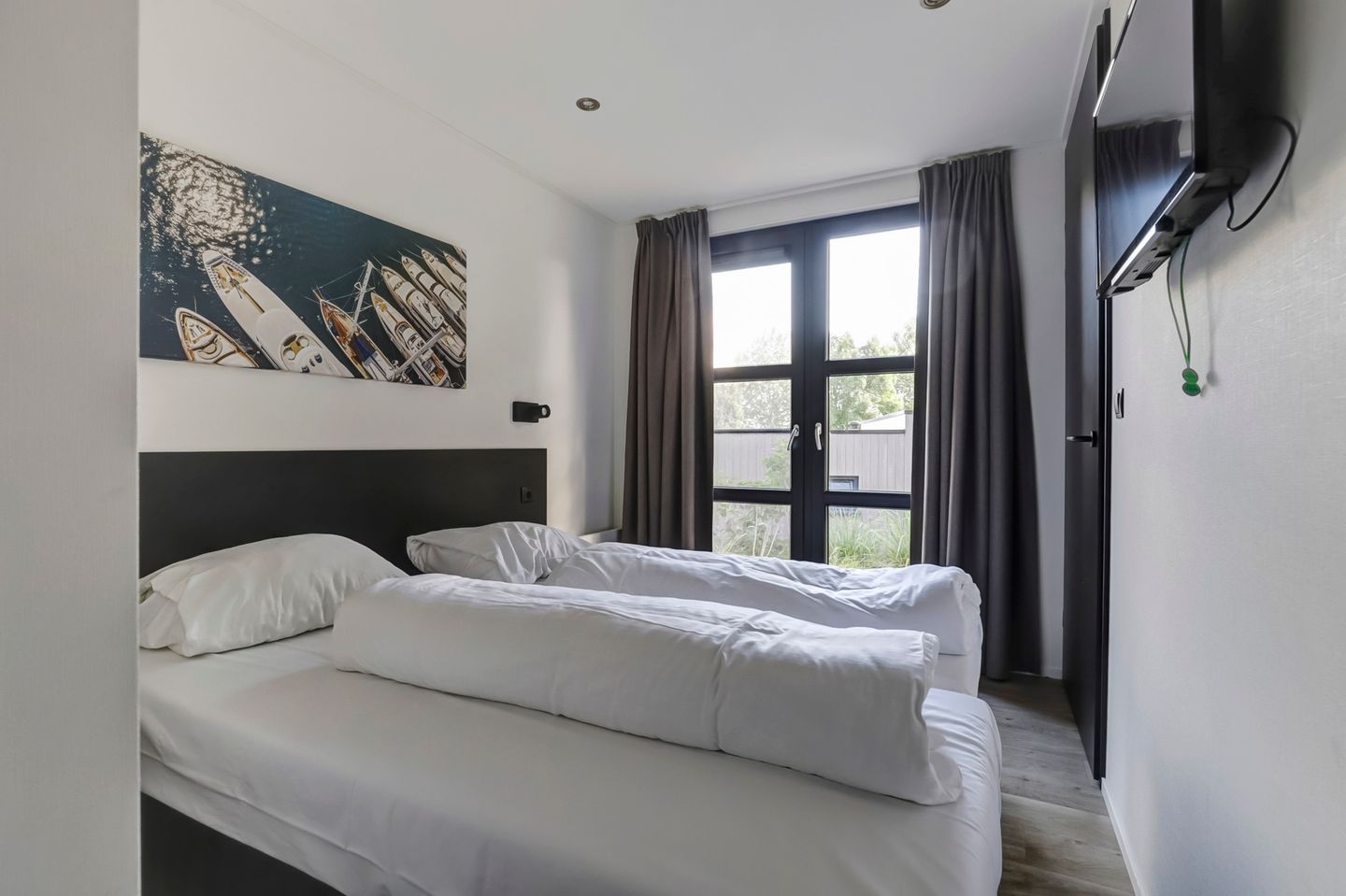 Foto 10 van Rijnbandijk 36 - 37